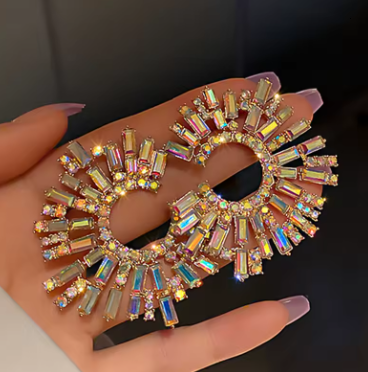 Luxury Crystal Sunburst Earrings - Vintage Rhinestone Statement Studs